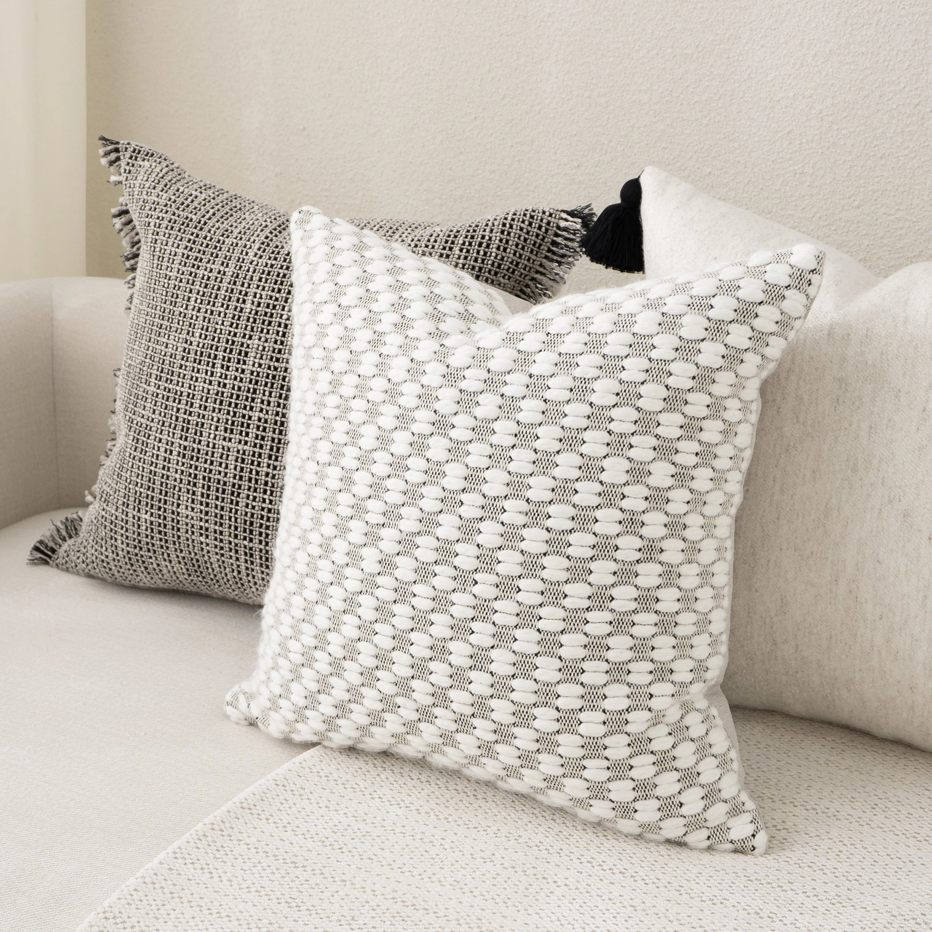 Coussin Carré Wabi-Sabi – Design Texturé & Élégance (45x45 cm)
