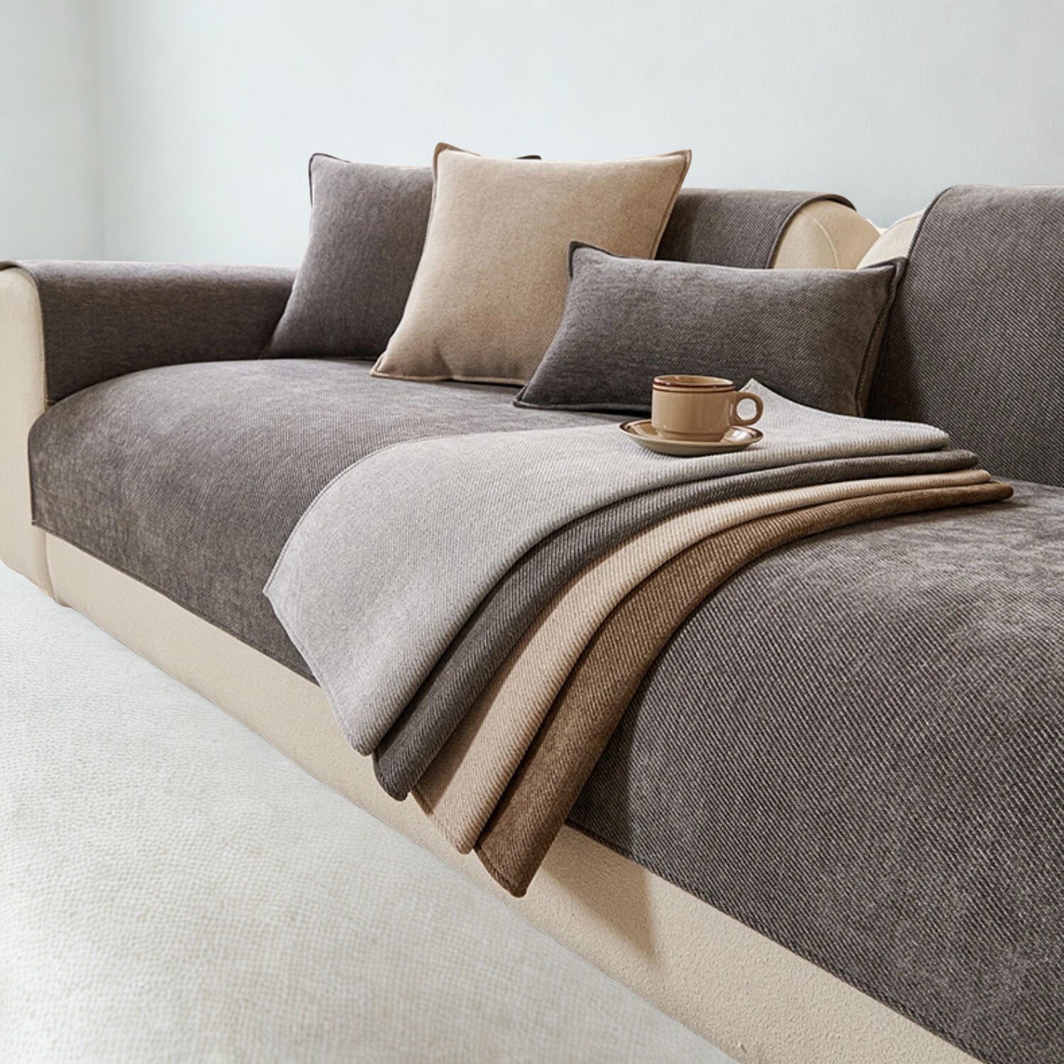 Housse de Canapé Luxe en Chenille Sergé - Minimalisme Texturé, Élégance Architecturale