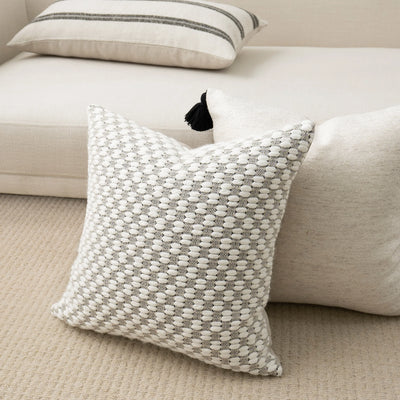 Coussin Carré Wabi-Sabi – Design Texturé & Élégance (45x45 cm)