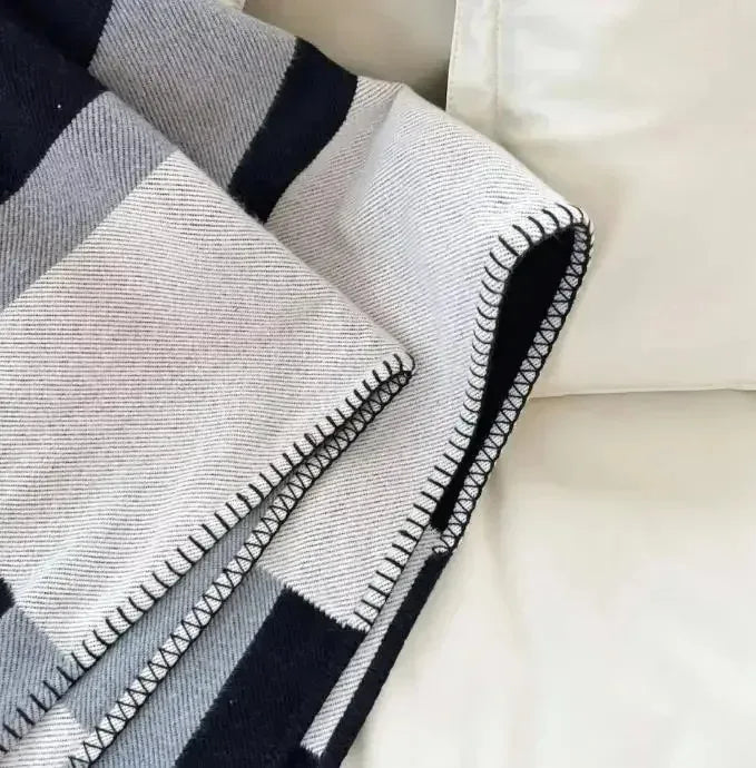 Plaid en Cachemire Doux 130x170 – élégance et chaleur pour le salon ou la chambre