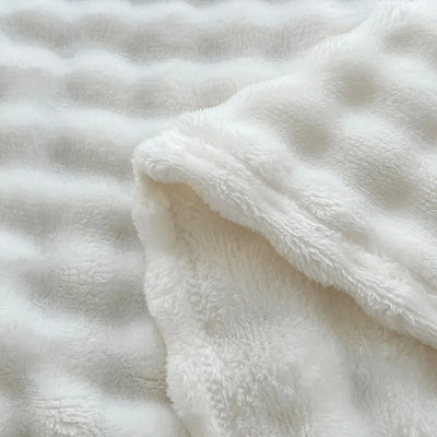 Plaid Luxe Effet Fourrure – ultra doux et chaud pour canapé ou lit