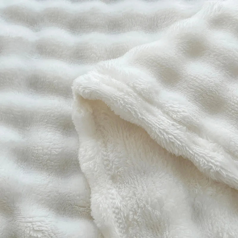 Plaid Luxe Effet Fourrure – ultra doux et chaud pour canapé ou lit