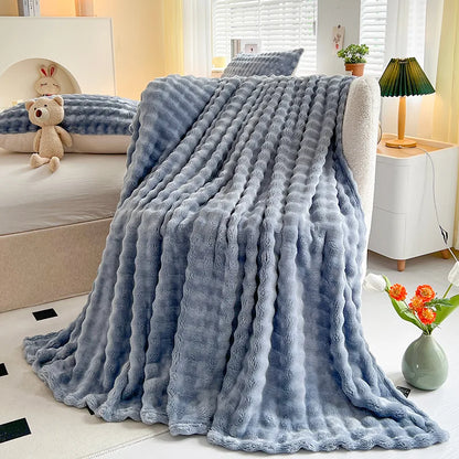 Plaid Luxe Effet Fourrure – ultra doux et chaud pour canapé ou lit