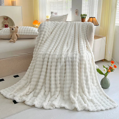 Plaid Luxe Effet Fourrure – ultra doux et chaud pour canapé ou lit